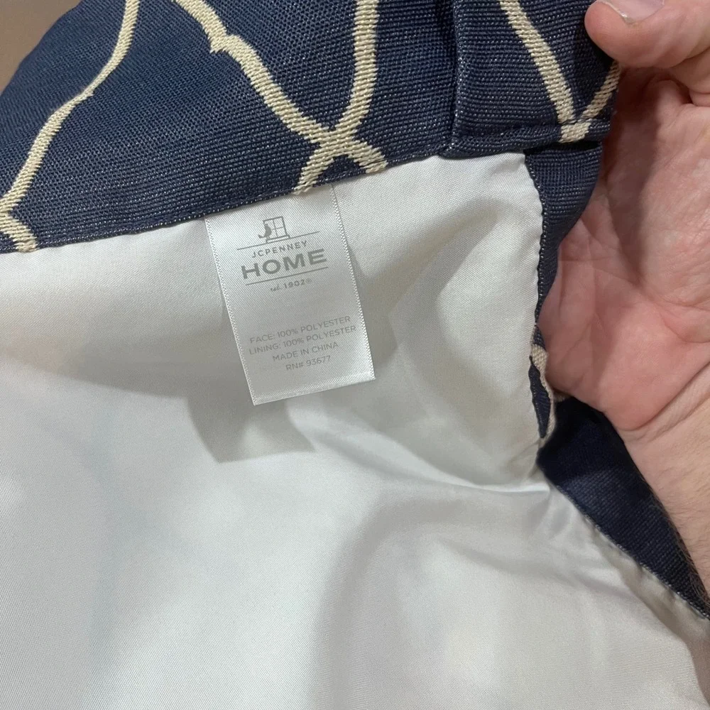 JCPenney Home Navy Blue White Trellis Scalloped Valance 48x21 Rod Pocket Lined